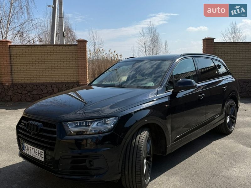 Позашляховик / Кросовер Audi Q7 2017 в Києві фото 9 Позашляховик / Кросовер Audi Q7 2017 в Києві