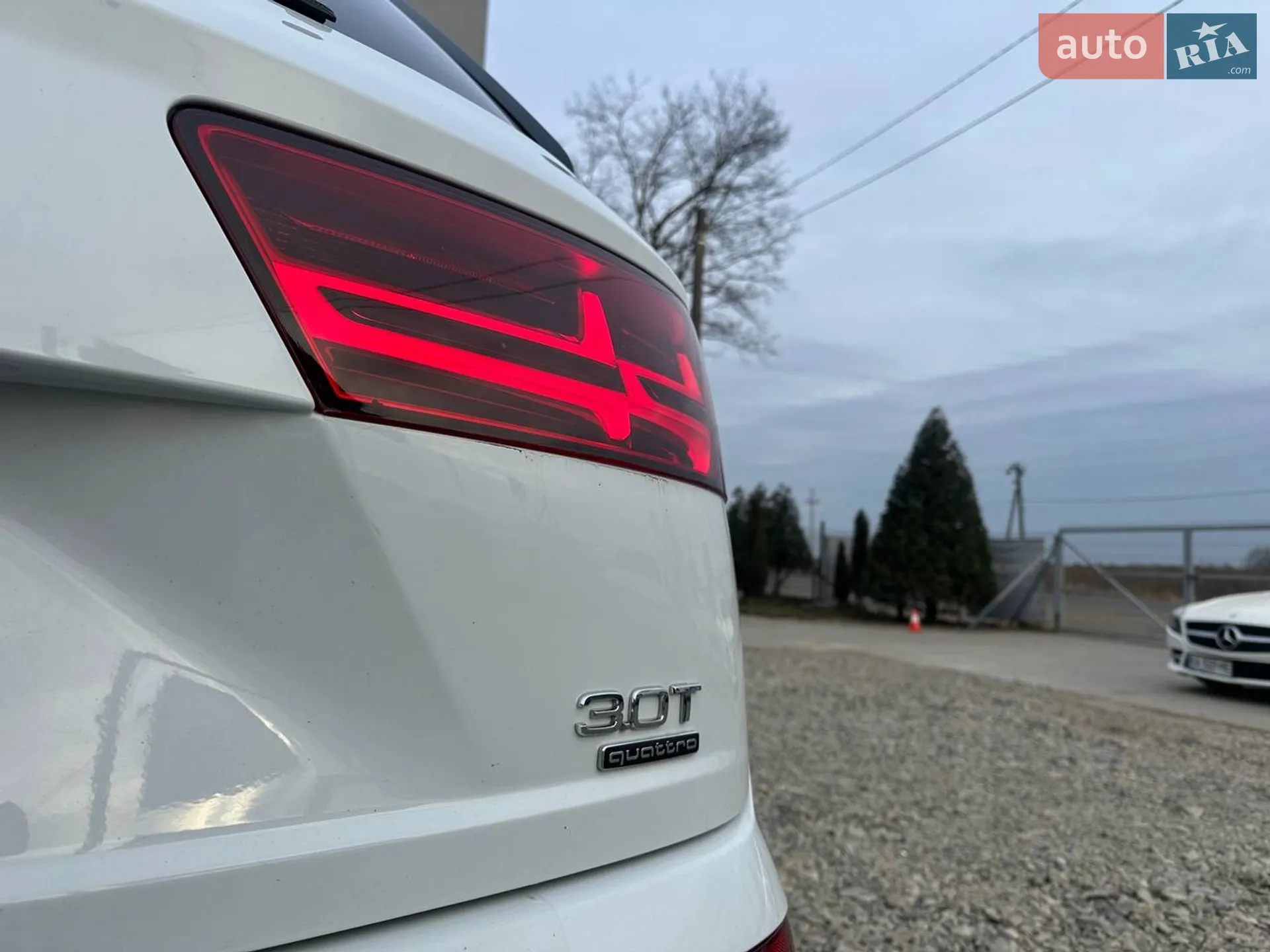 2017 Audi Q7 - мініатюра 7
