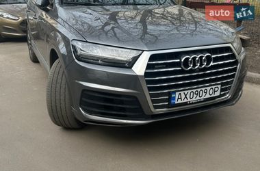 Внедорожник / Кроссовер Audi Q7 2017 в Харькове