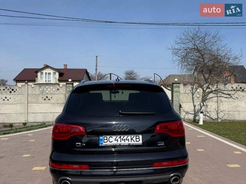 Внедорожник / Кроссовер Audi Q7 2014 в Шептицькому