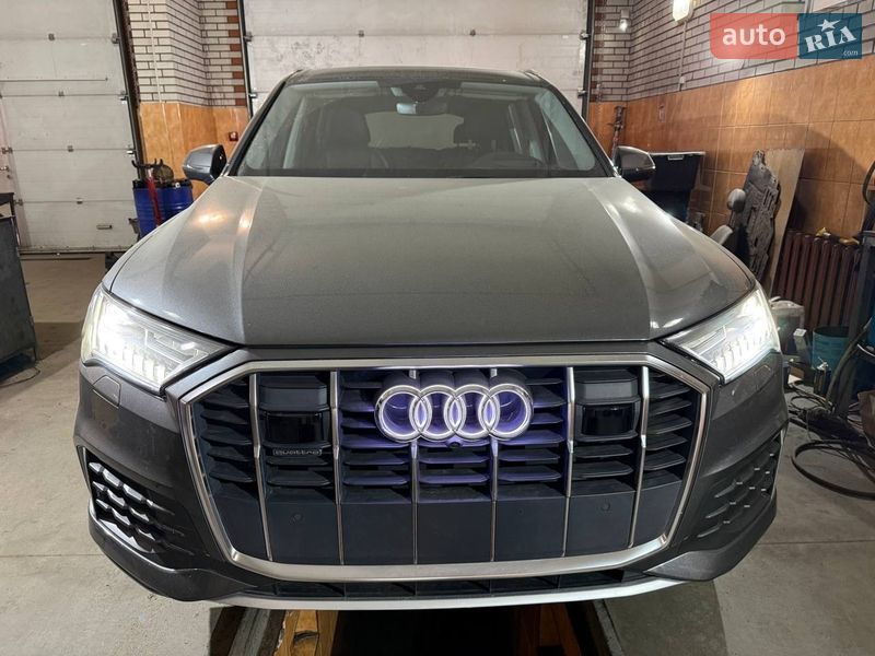 Позашляховик / Кросовер Audi Q7 2023 в Києві фото 11 Позашляховик / Кросовер Audi Q7 2023 в Києві