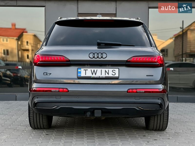 Позашляховик / Кросовер Audi Q7 2021 в Одесі