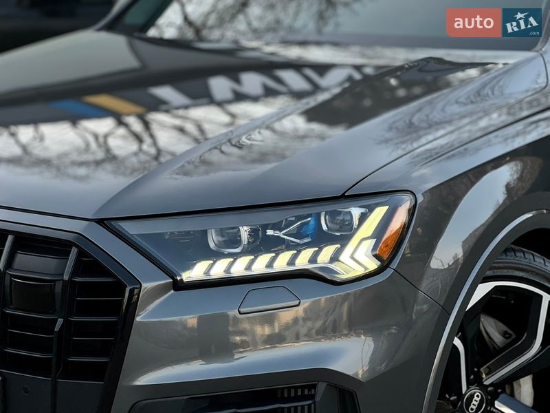 Позашляховик / Кросовер Audi Q7 2021 в Одесі