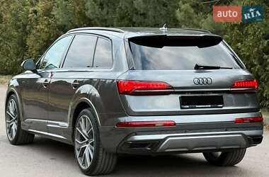 Внедорожник / Кроссовер Audi Q7 2020 в Ровно