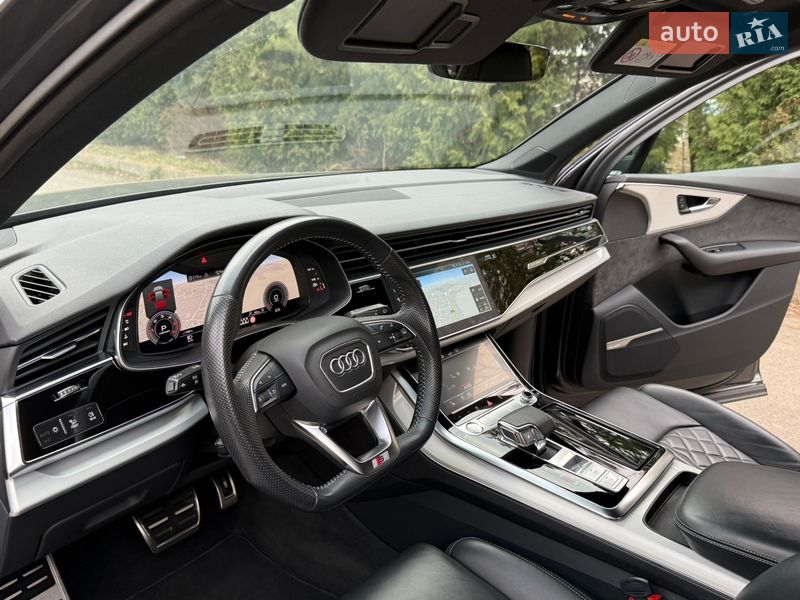 Внедорожник / Кроссовер Audi Q7 2020 в Ровно