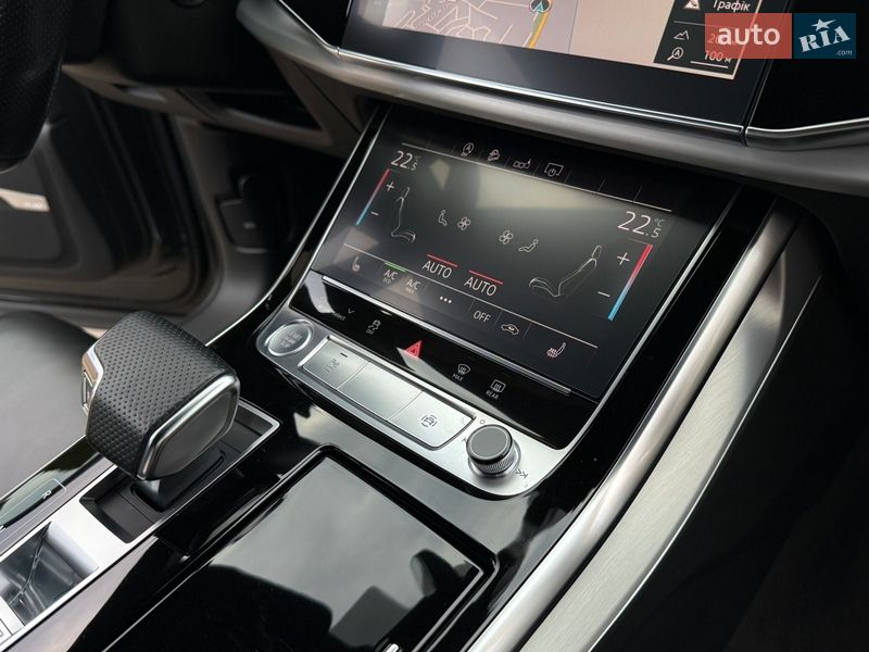 Внедорожник / Кроссовер Audi Q7 2020 в Ровно