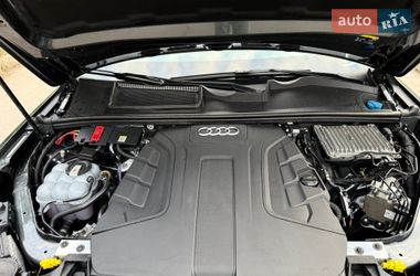Внедорожник / Кроссовер Audi Q7 2020 в Ровно