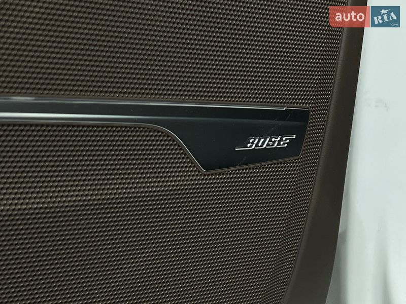 Позашляховик / Кросовер Audi Q7 2015 в Одесі