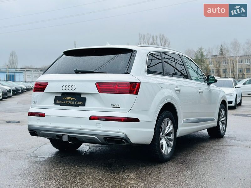 Внедорожник / Кроссовер Audi Q7 2018 в Харькове