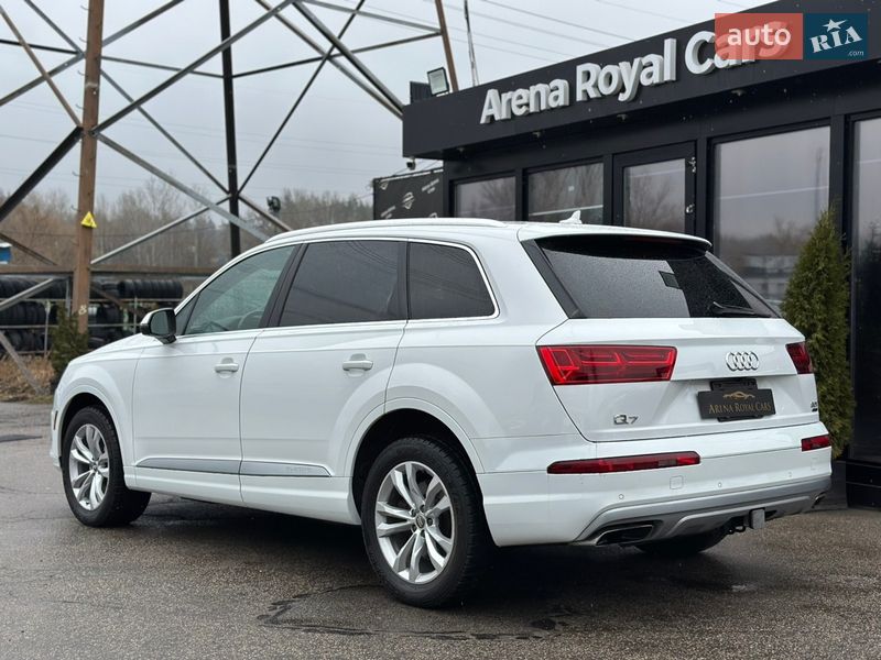 Внедорожник / Кроссовер Audi Q7 2018 в Харькове