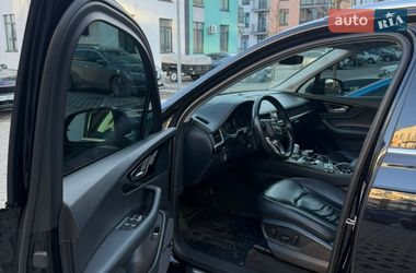 Позашляховик / Кросовер Audi Q7 2015 в Києві