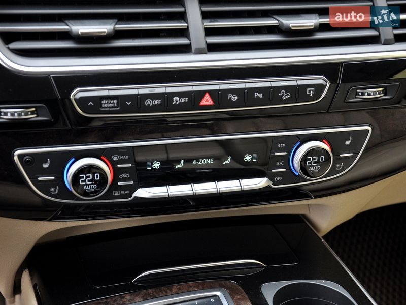 Позашляховик / Кросовер Audi Q7 2016 в Львові фото 48 Позашляховик / Кросовер Audi Q7 2016 в Львові
