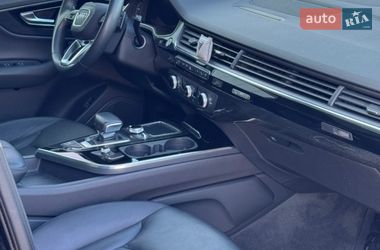Позашляховик / Кросовер Audi Q7 2019 в Фастові