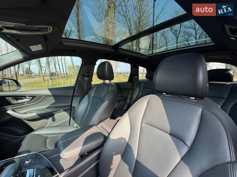 Внедорожник / Кроссовер Audi Q7 2017 в Киеве фото 19 Внедорожник / Кроссовер Audi Q7 2017 в Киеве