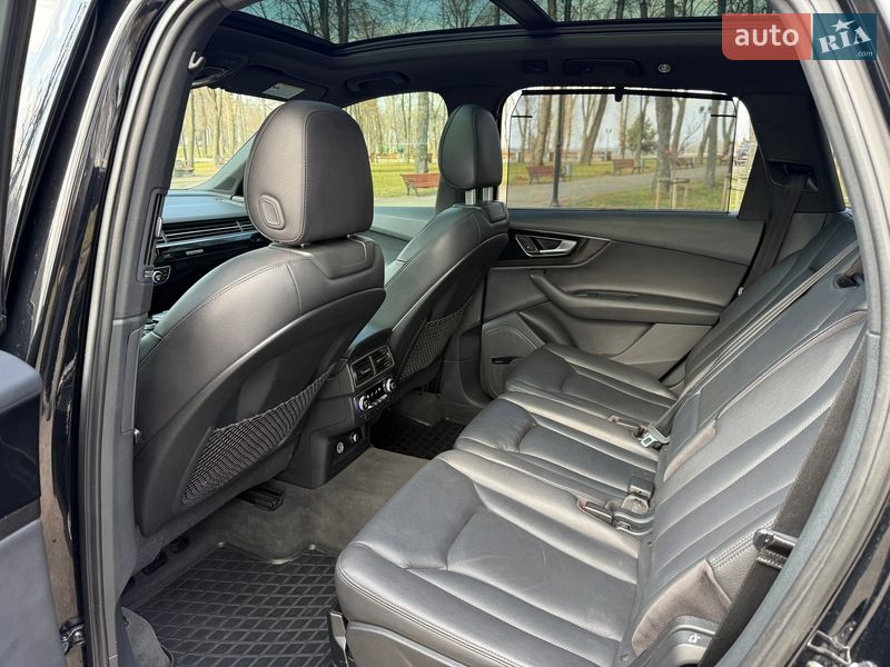 Внедорожник / Кроссовер Audi Q7 2017 в Киеве фото 22 Внедорожник / Кроссовер Audi Q7 2017 в Киеве