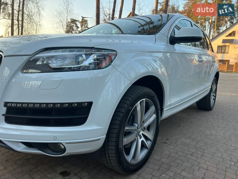 Позашляховик / Кросовер Audi Q7 2012 в Києві фото 37 Позашляховик / Кросовер Audi Q7 2012 в Києві
