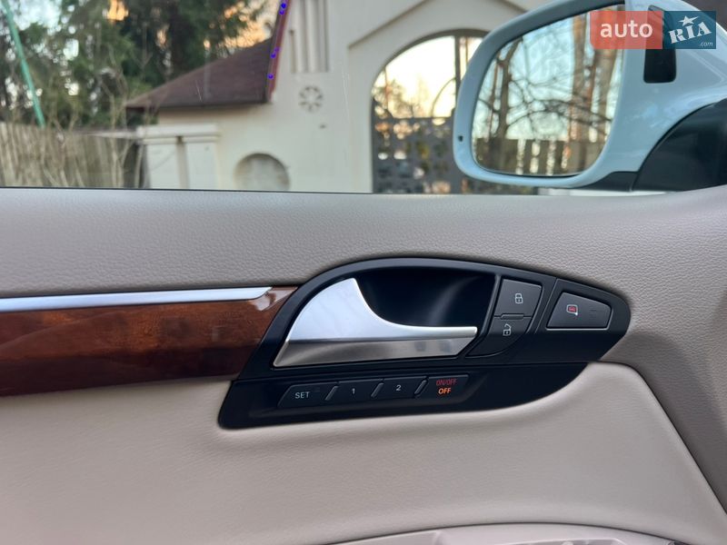 Позашляховик / Кросовер Audi Q7 2012 в Києві фото 52 Позашляховик / Кросовер Audi Q7 2012 в Києві