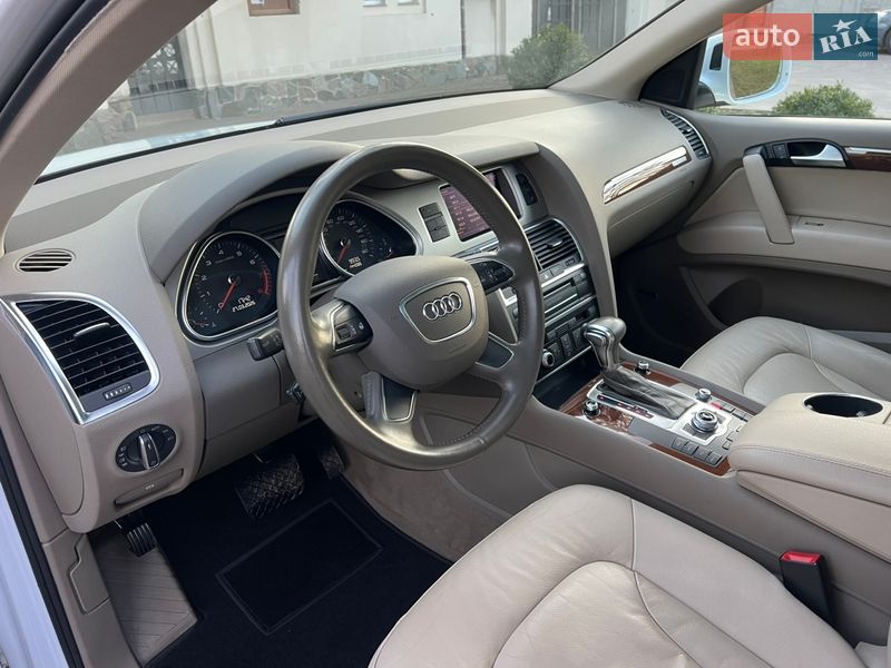 Позашляховик / Кросовер Audi Q7 2012 в Києві фото 57 Позашляховик / Кросовер Audi Q7 2012 в Києві