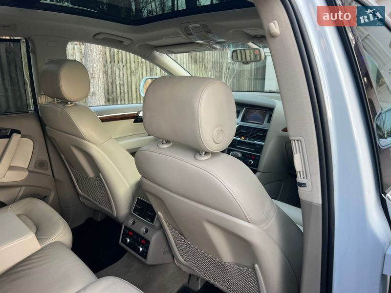 Позашляховик / Кросовер Audi Q7 2012 в Києві фото 106 Позашляховик / Кросовер Audi Q7 2012 в Києві