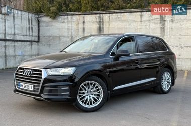 Внедорожник / Кроссовер Audi Q7 2015 в Ровно