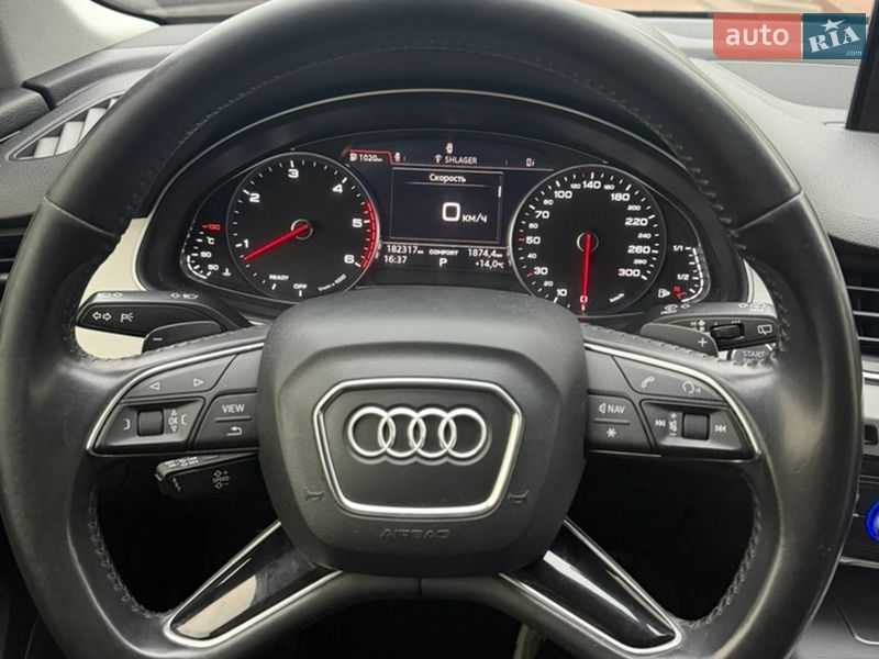 Позашляховик / Кросовер Audi Q7 2017 в Павлограді