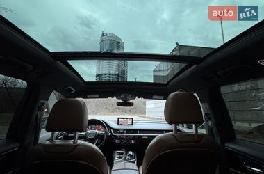 Внедорожник / Кроссовер Audi Q7 2016 в Киеве