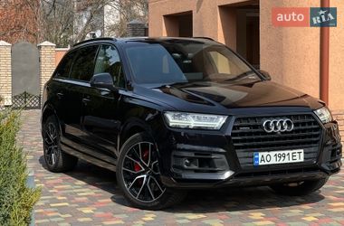 Позашляховик / Кросовер Audi Q7 2017 в Мукачевому