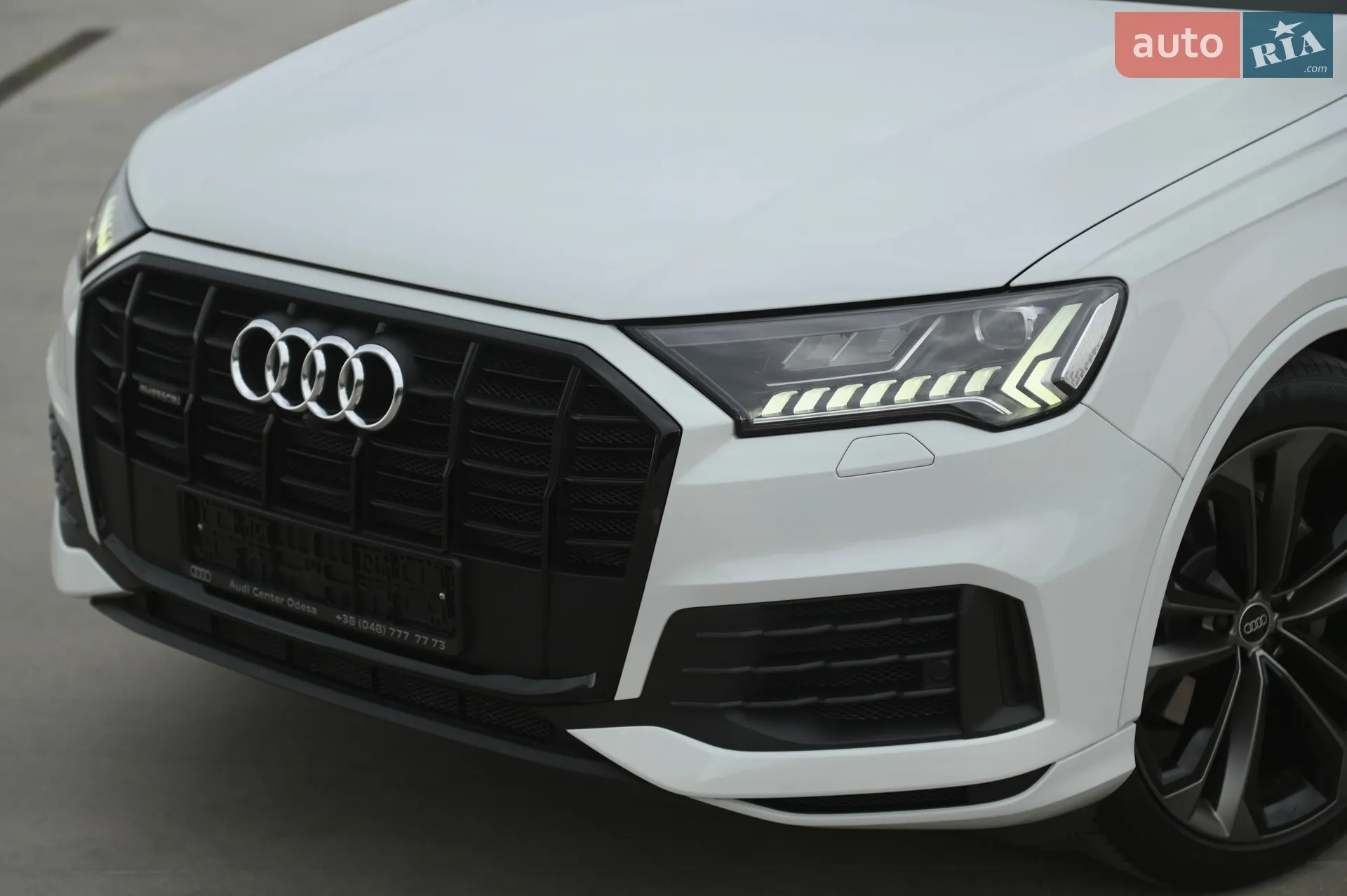 2020 Audi Q7 - мініатюра 9