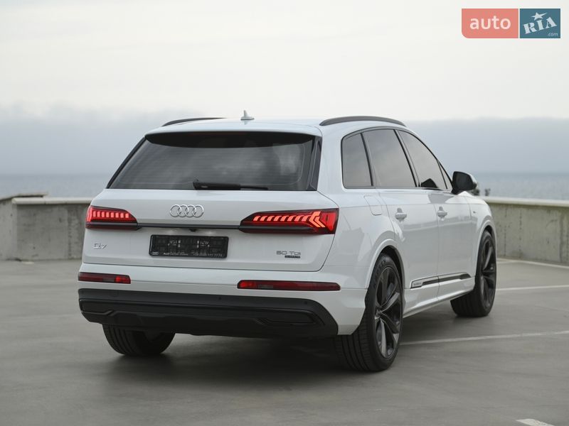 Внедорожник / Кроссовер Audi Q7 2020 в Одессе