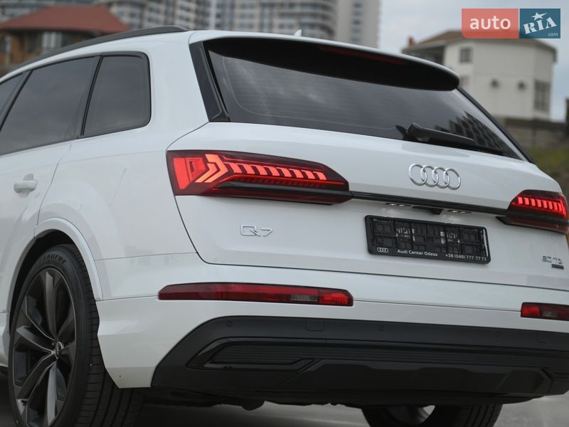 Внедорожник / Кроссовер Audi Q7 2020 в Одессе