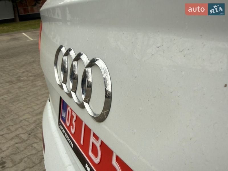 Внедорожник / Кроссовер Audi Q7 2016 в Луцке