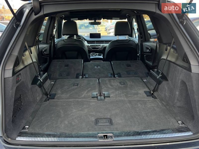 Внедорожник / Кроссовер Audi Q7 2019 в Полтаве