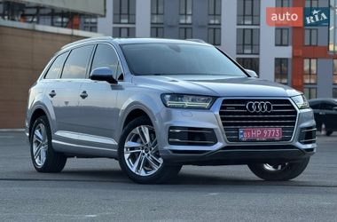 Внедорожник / Кроссовер Audi Q7 2018 в Киеве