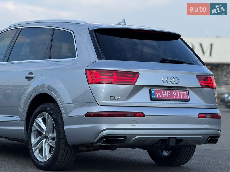 Позашляховик / Кросовер Audi Q7 2018 в Києві фото 25 Позашляховик / Кросовер Audi Q7 2018 в Києві