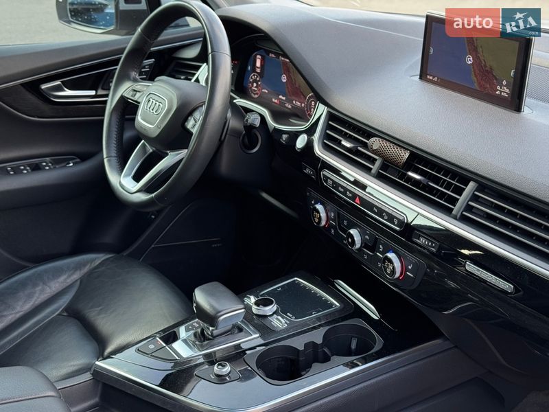 Позашляховик / Кросовер Audi Q7 2018 в Києві фото 45 Позашляховик / Кросовер Audi Q7 2018 в Києві