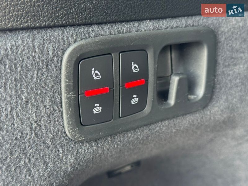 Позашляховик / Кросовер Audi Q7 2018 в Києві фото 53 Позашляховик / Кросовер Audi Q7 2018 в Києві