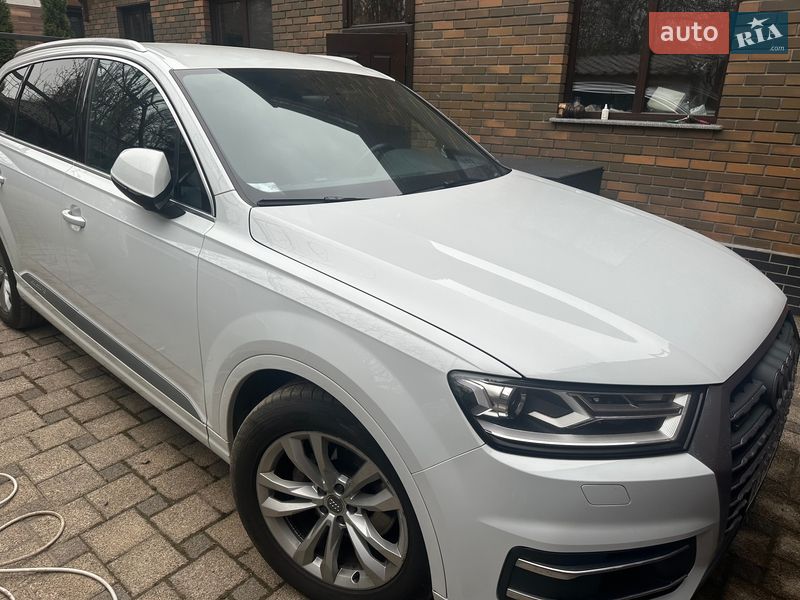 Внедорожник / Кроссовер Audi Q7 2015 в Киеве фото Внедорожник / Кроссовер Audi Q7 2015 в Киеве