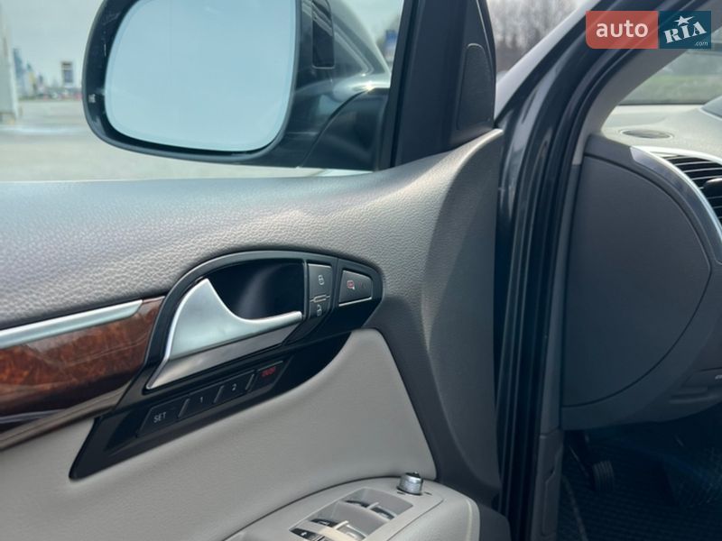 Внедорожник / Кроссовер Audi Q7 2012 в Львове фото 12 Внедорожник / Кроссовер Audi Q7 2012 в Львове