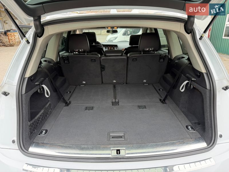 Позашляховик / Кросовер Audi Q7 2014 в Одесі