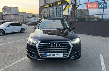 Позашляховик / Кросовер Audi Q7 2016 в Львові