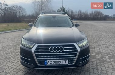 Позашляховик / Кросовер Audi Q7 2016 в Львові