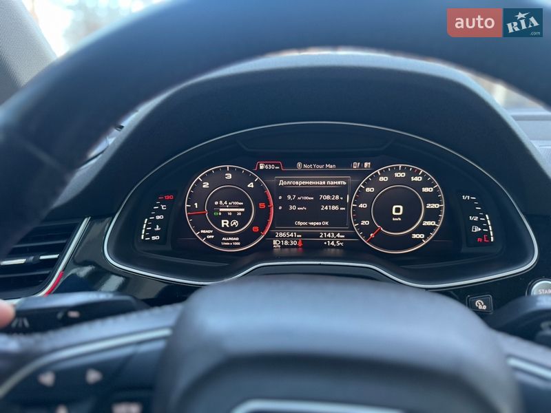 Позашляховик / Кросовер Audi Q7 2016 в Львові