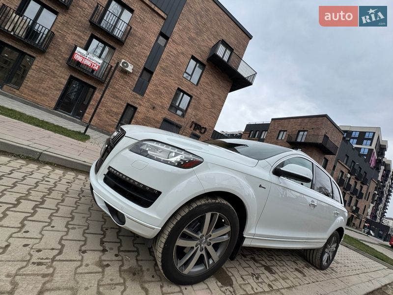 Внедорожник / Кроссовер Audi Q7 2015 в Ивано-Франковске
