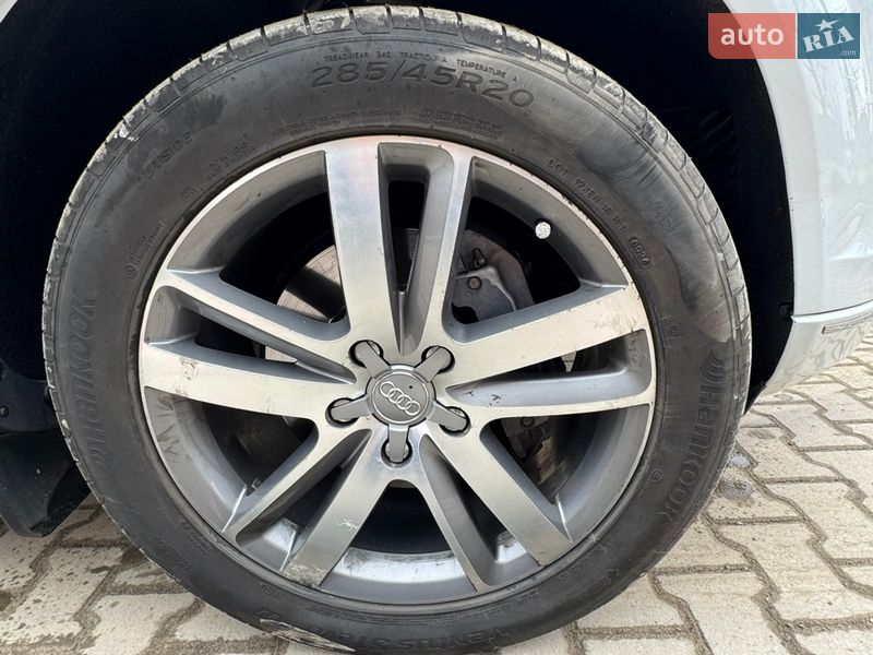 Внедорожник / Кроссовер Audi Q7 2015 в Ивано-Франковске