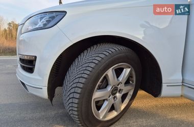Позашляховик / Кросовер Audi Q7 2013 в Києві