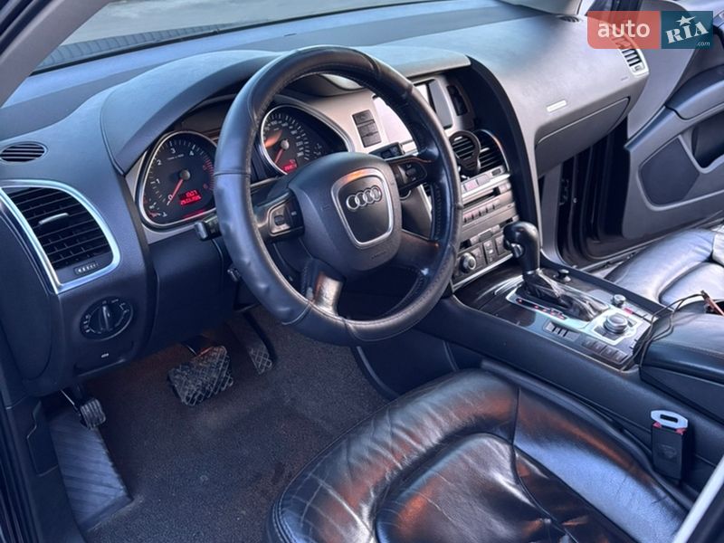 Внедорожник / Кроссовер Audi Q7 2007 в Полтаве