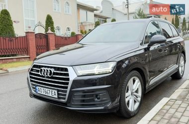 Позашляховик / Кросовер Audi Q7 2016 в Чернівцях