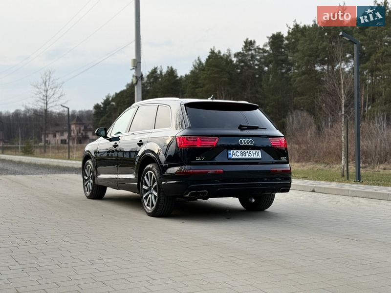 Внедорожник / Кроссовер Audi Q7 2016 в Ковеле