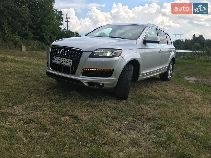 Внедорожник / Кроссовер Audi Q7 2010 в Черкассах