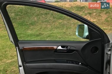 Внедорожник / Кроссовер Audi Q7 2010 в Черкассах